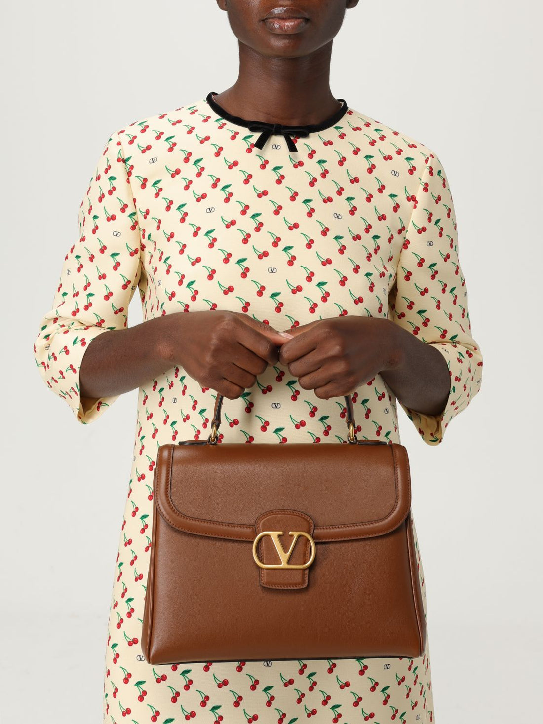 VALENTINO GARAVANI OS woman&