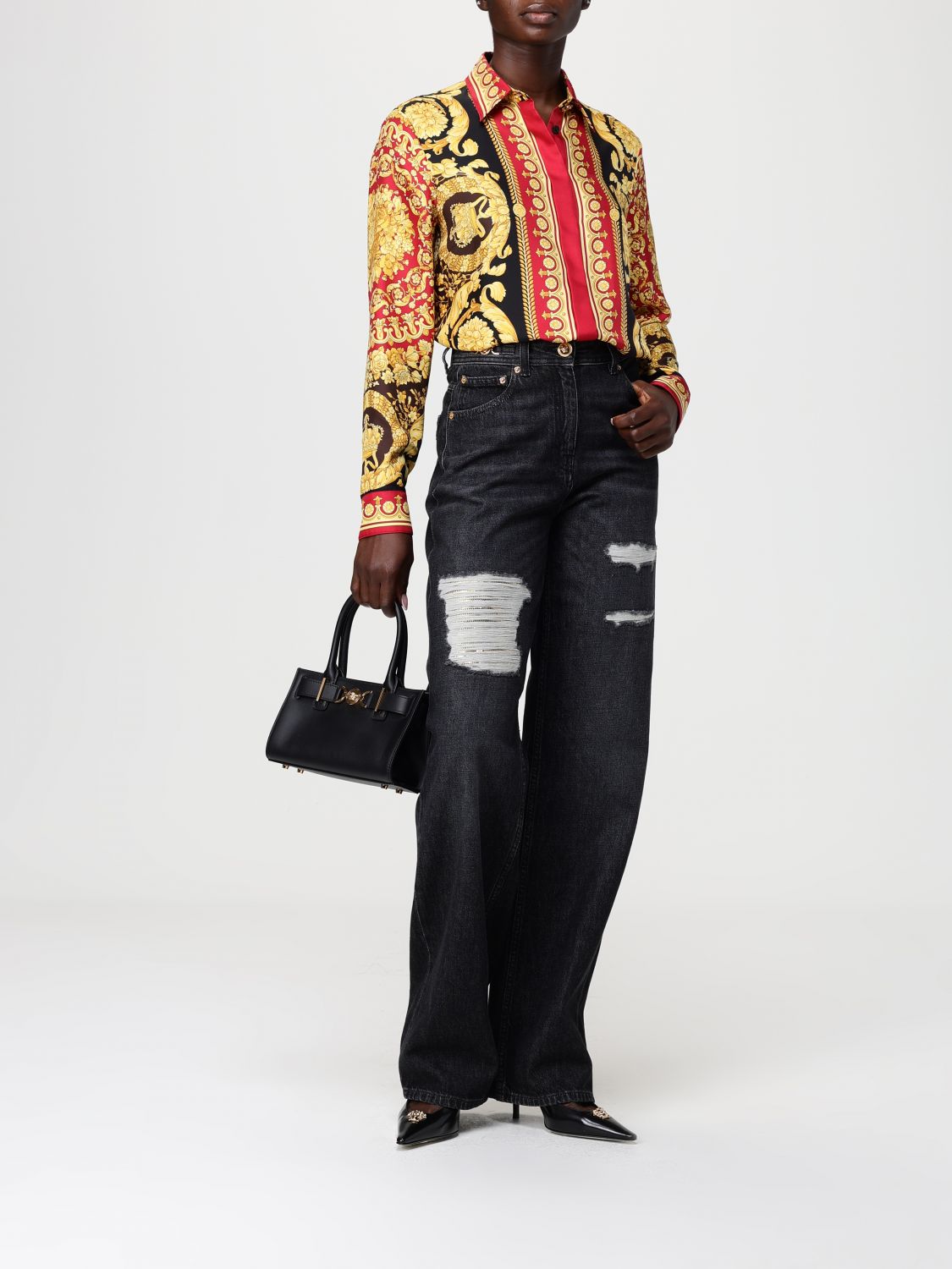 woman's shoulder bag