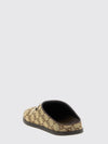 woman's shoes