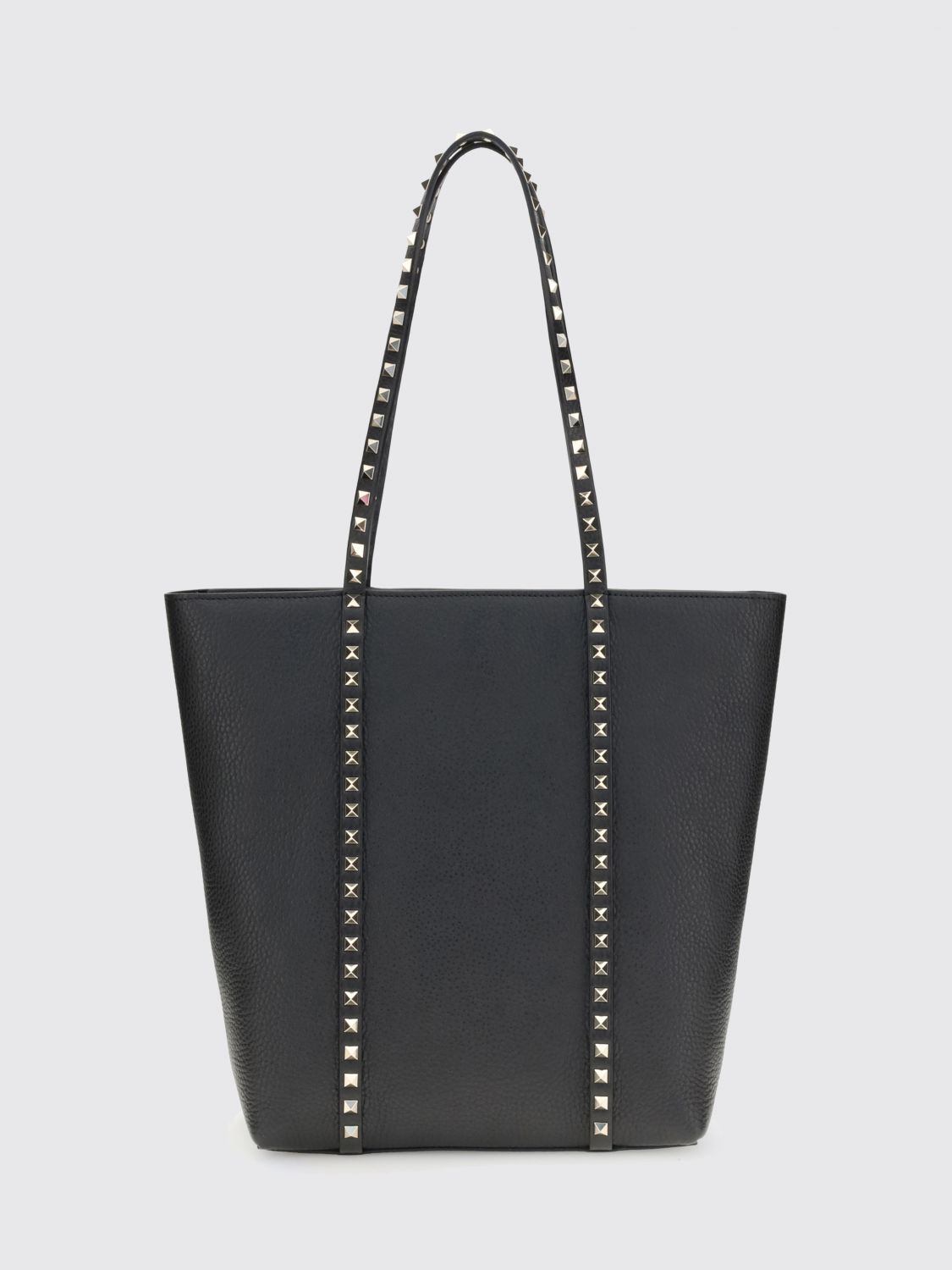 woman's tote bag