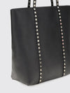 woman's tote bag