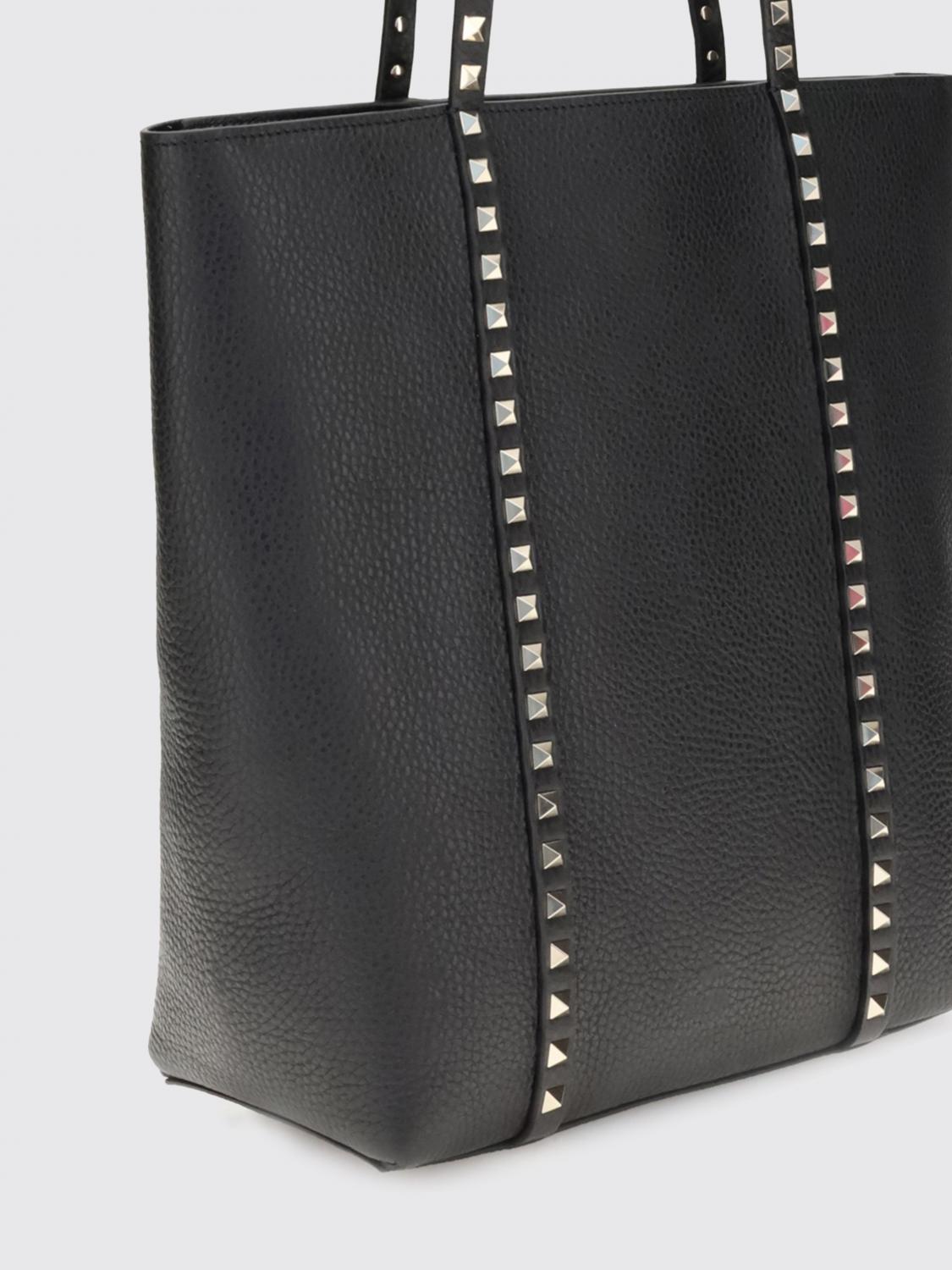 woman's tote bag