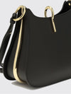 woman's shoulder bag