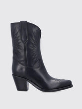 golden-goose-woman-s-boots-gwf00780f00629090100-black