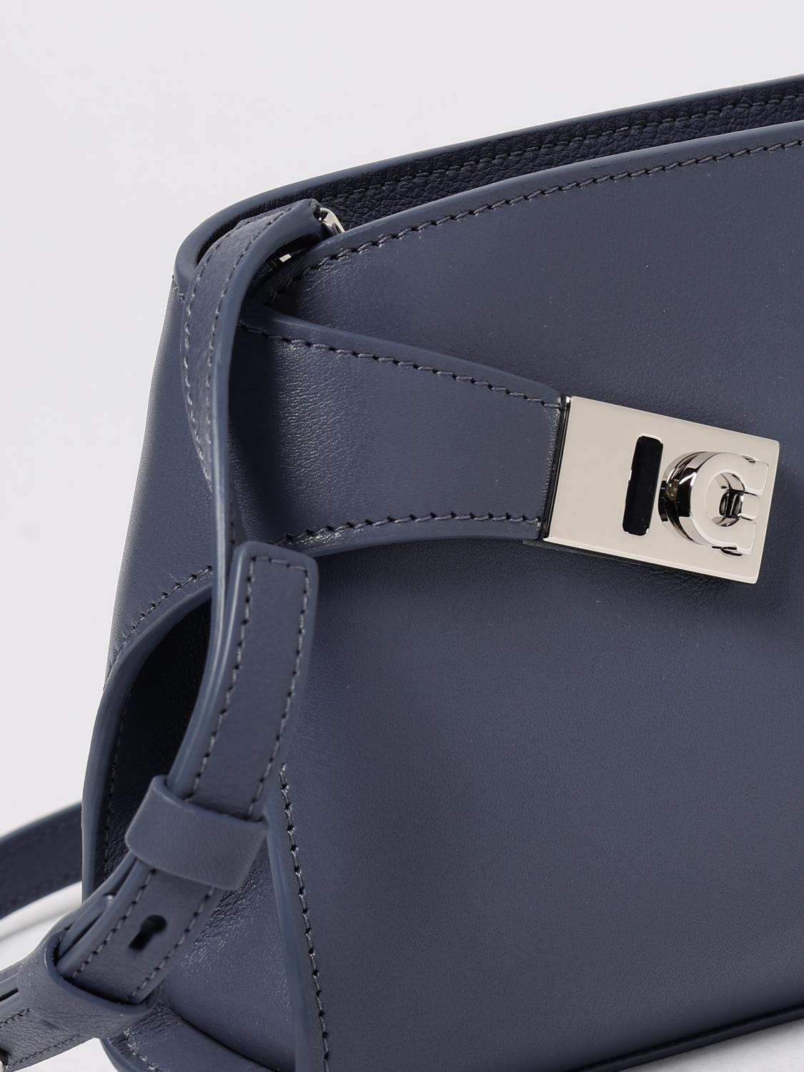 woman's crossbody bag
