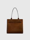woman's shoulder bag