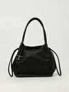 woman's shoulder bag