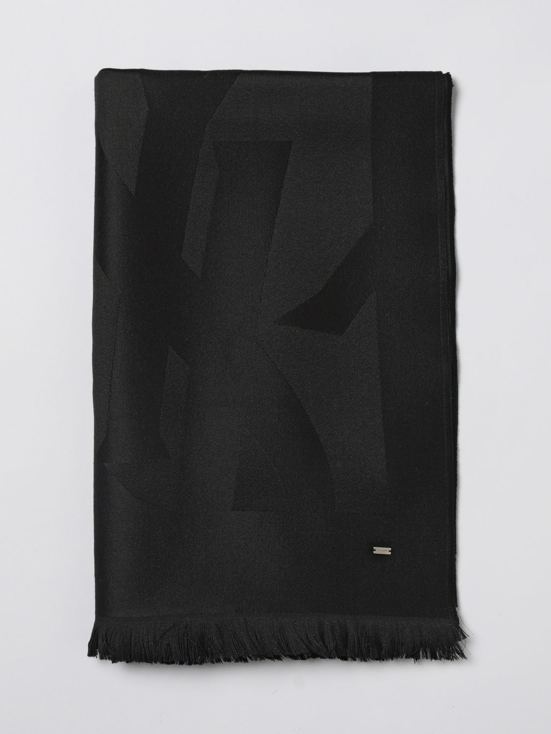 woman's scarf