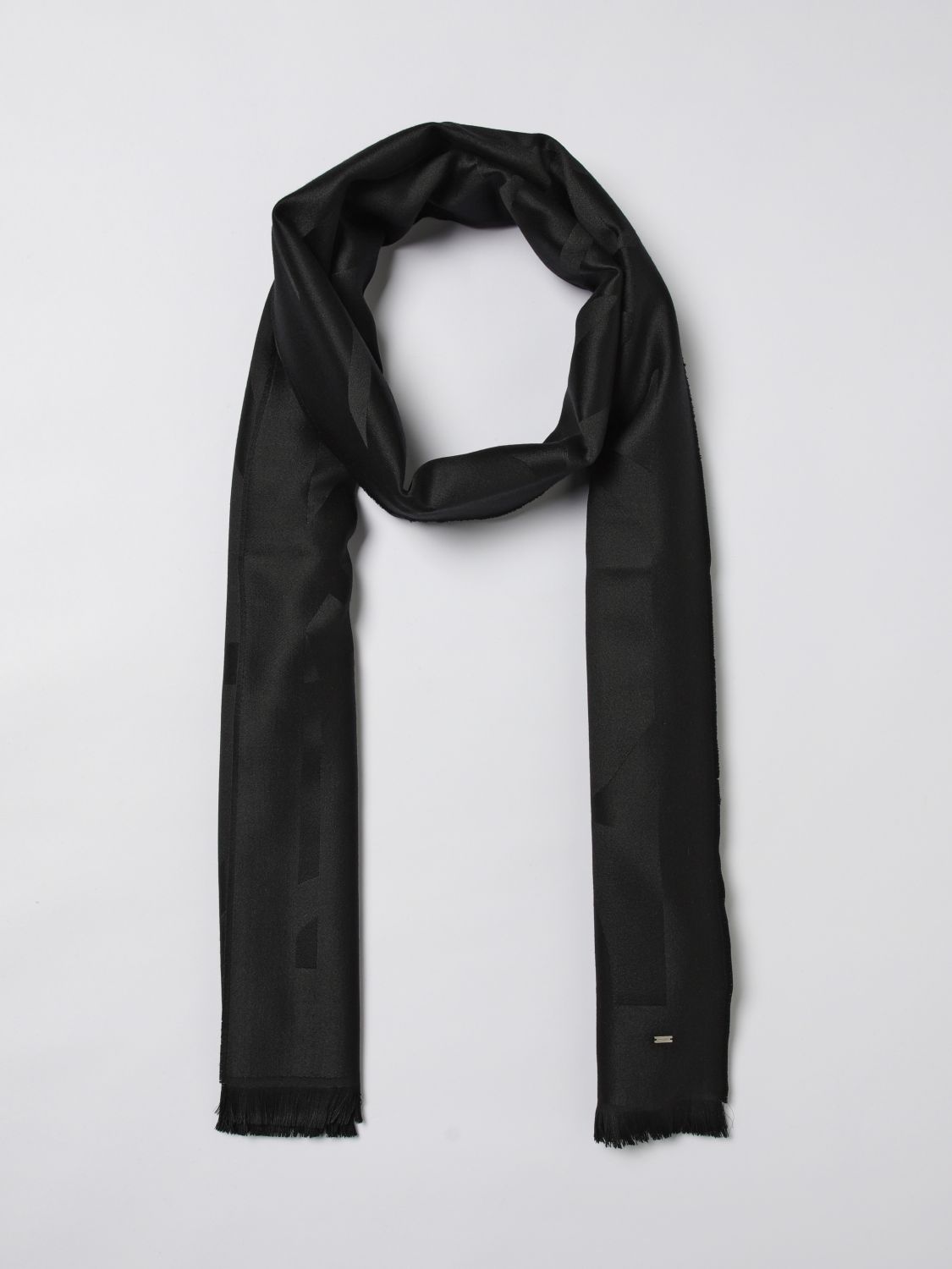 woman's scarf