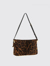 woman's shoulder bag