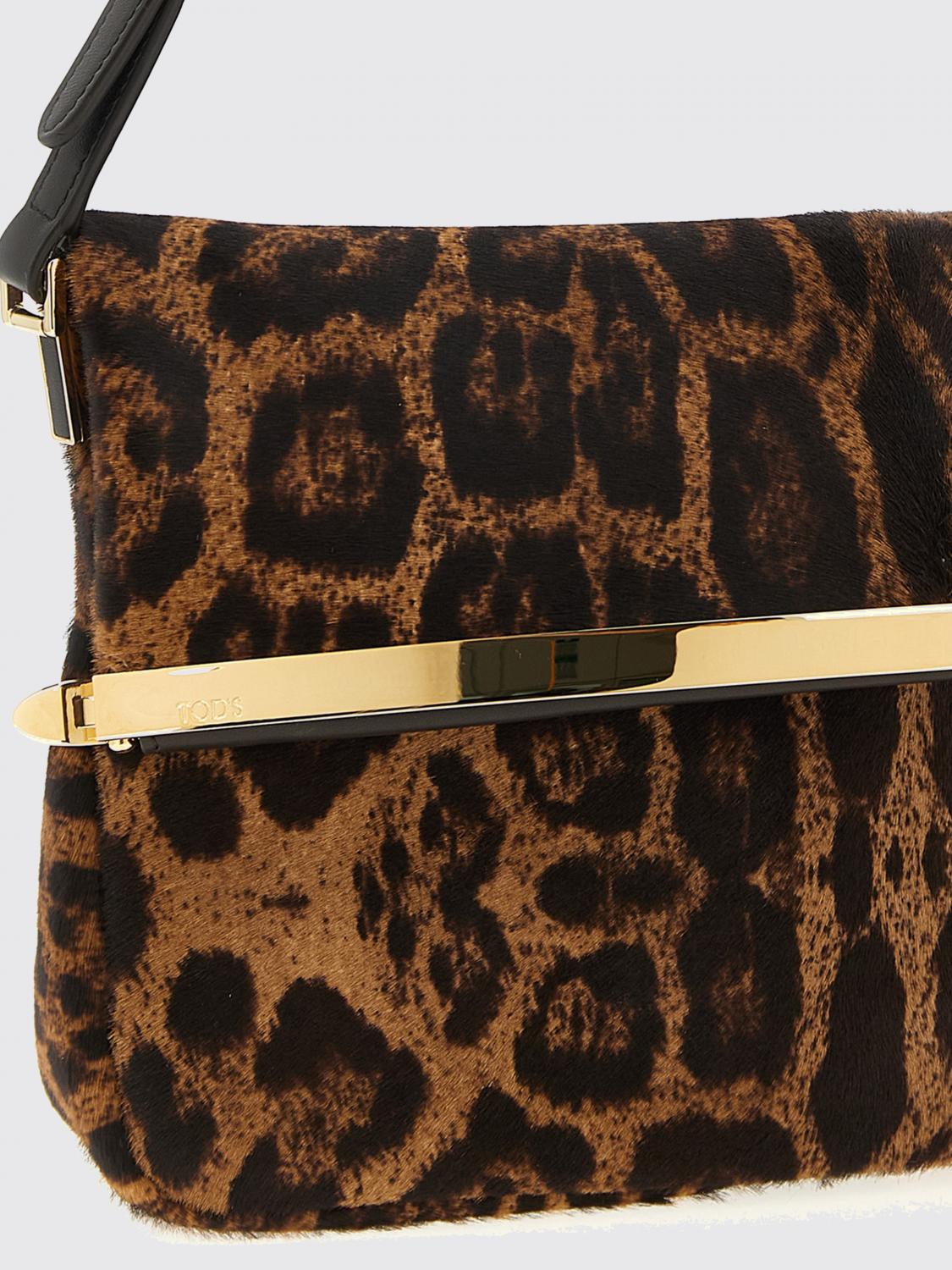 woman's shoulder bag