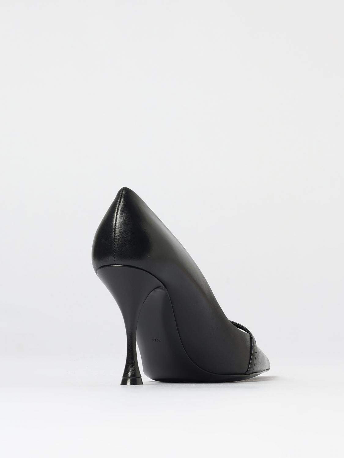 woman's pump
