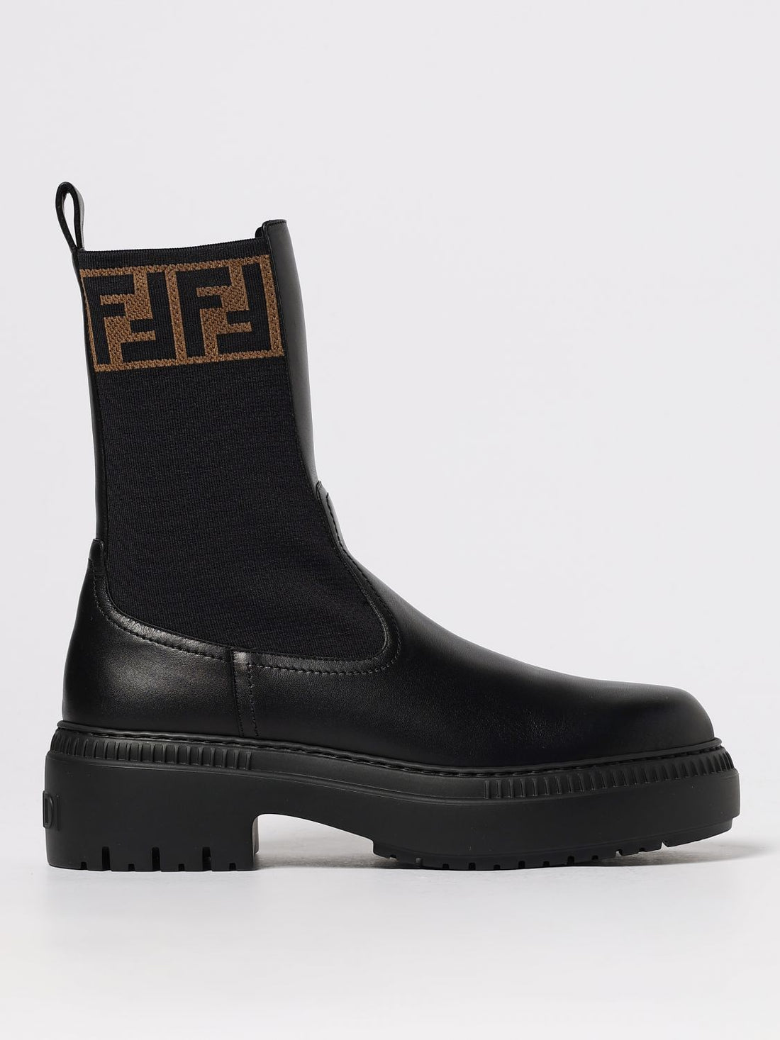 fendi-woman-s-boots-8t8457aq61-black