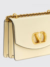woman's crossbody bag