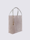 woman's handbag chloé