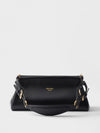 woman's shoulder bag