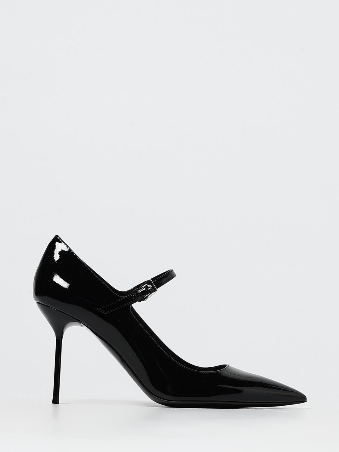 woman's pump