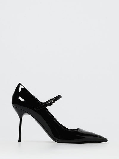 woman's pump