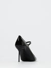 woman's pump