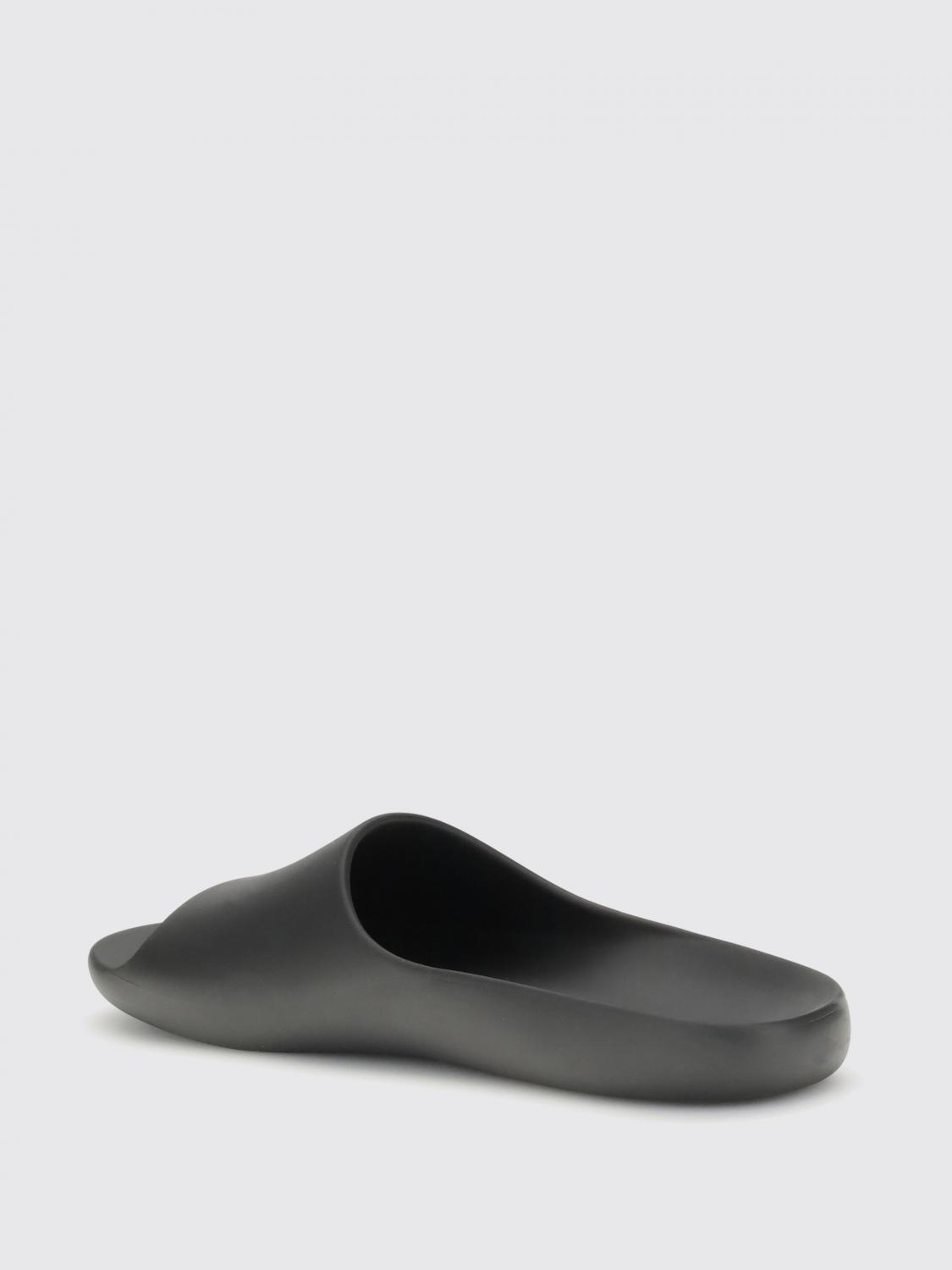 woman's heeled sandal
