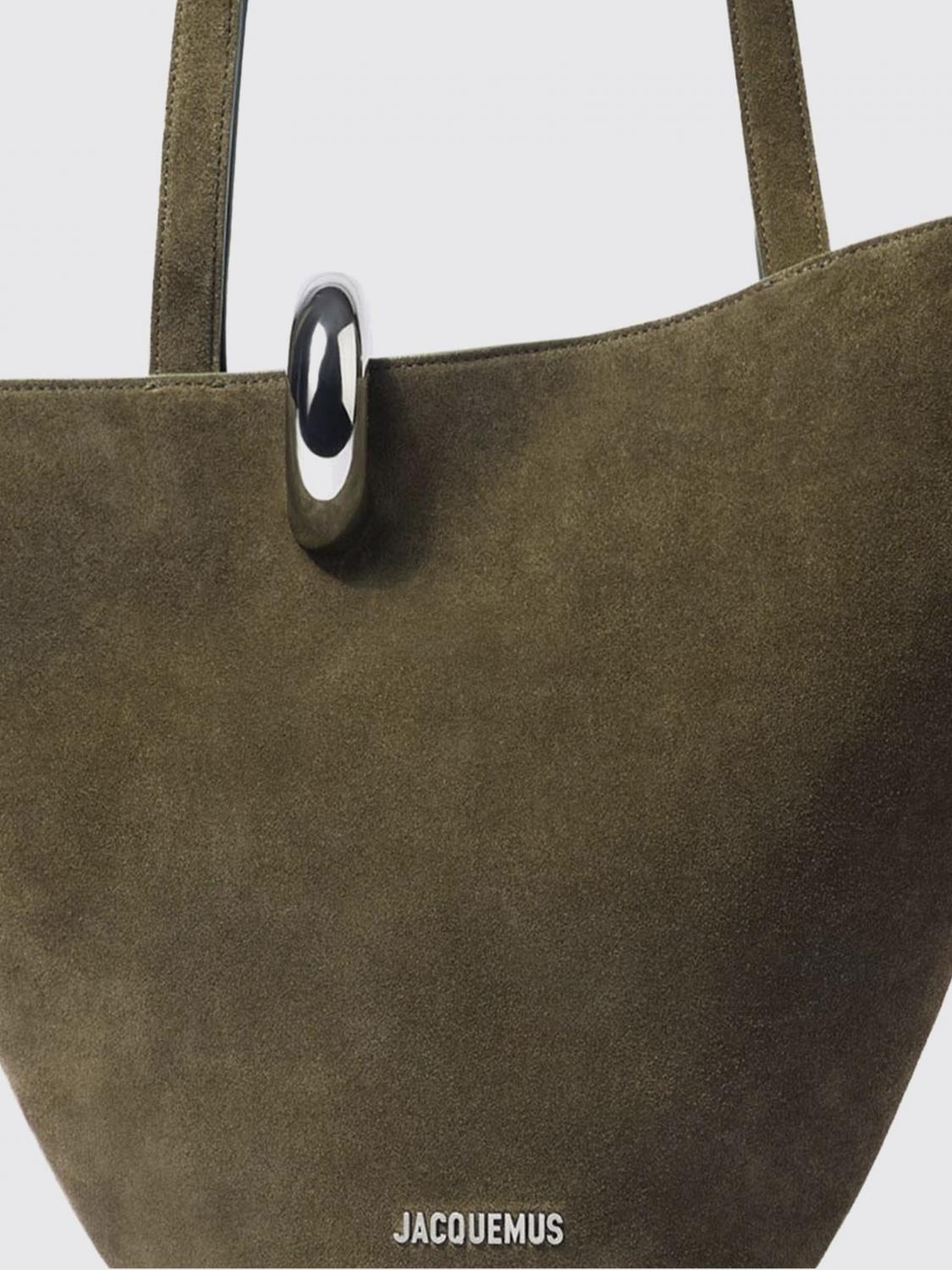 woman's shoulder bag