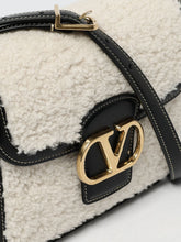 VALENTINO GARAVANI OS woman&