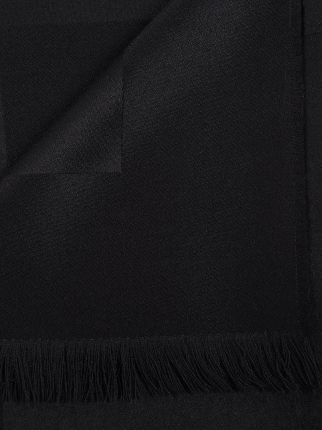 woman's scarf