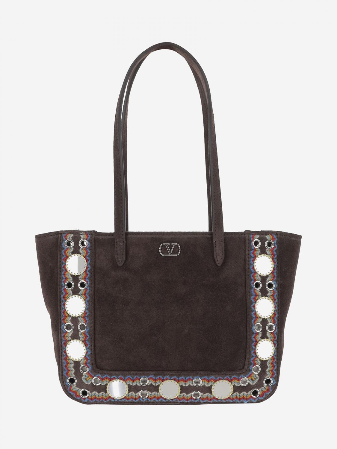 woman's shoulder bag