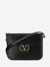 woman's crossbody bag