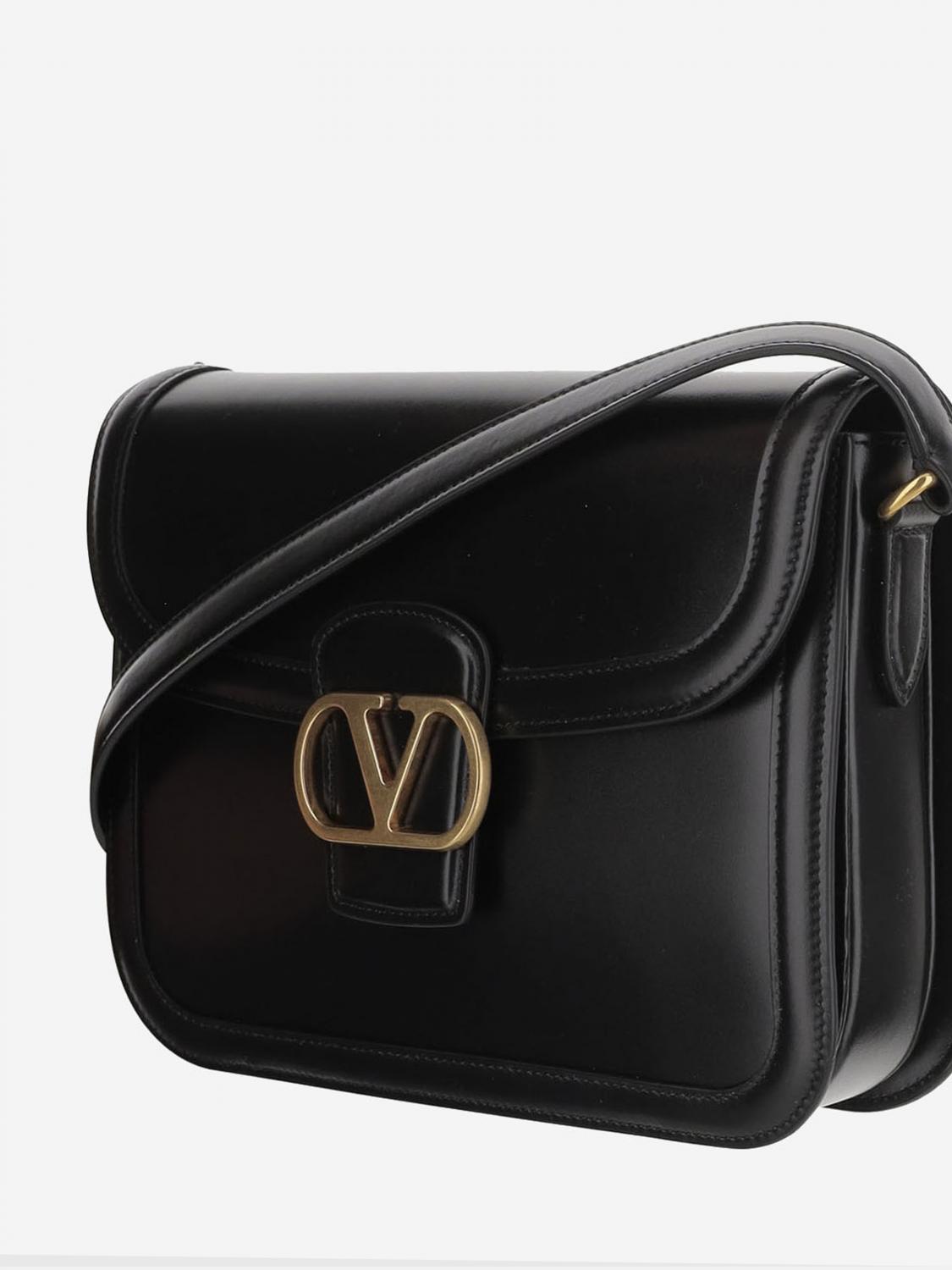 woman's crossbody bag