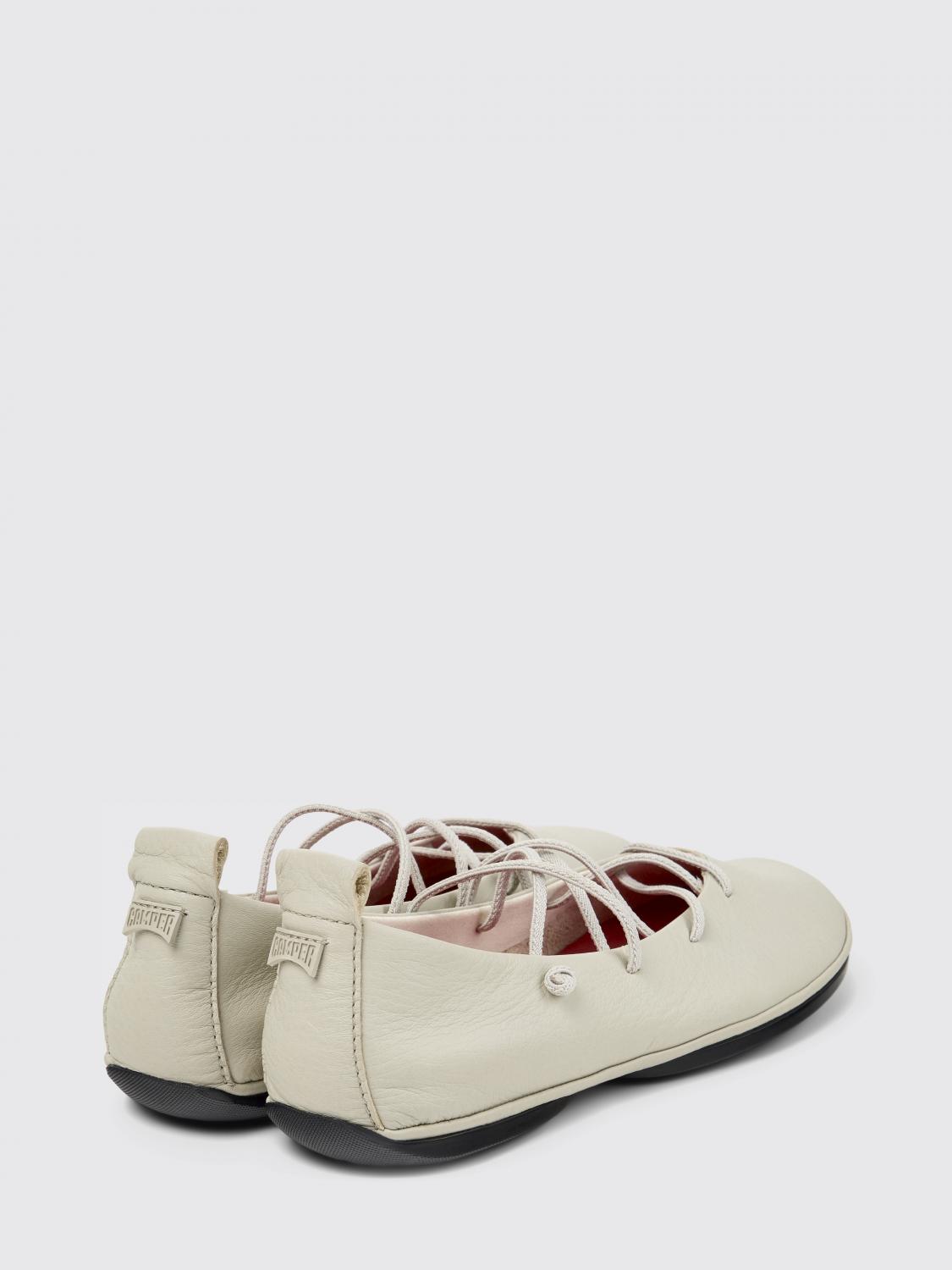 woman's ballet flat