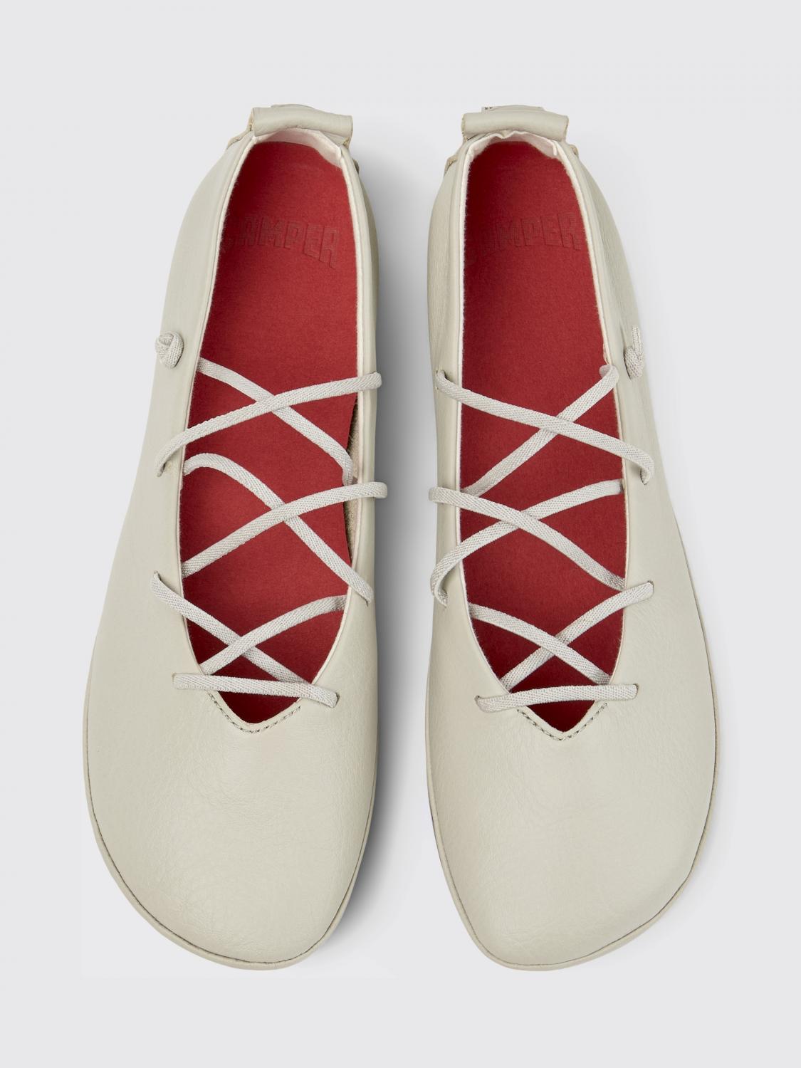 woman's ballet flat