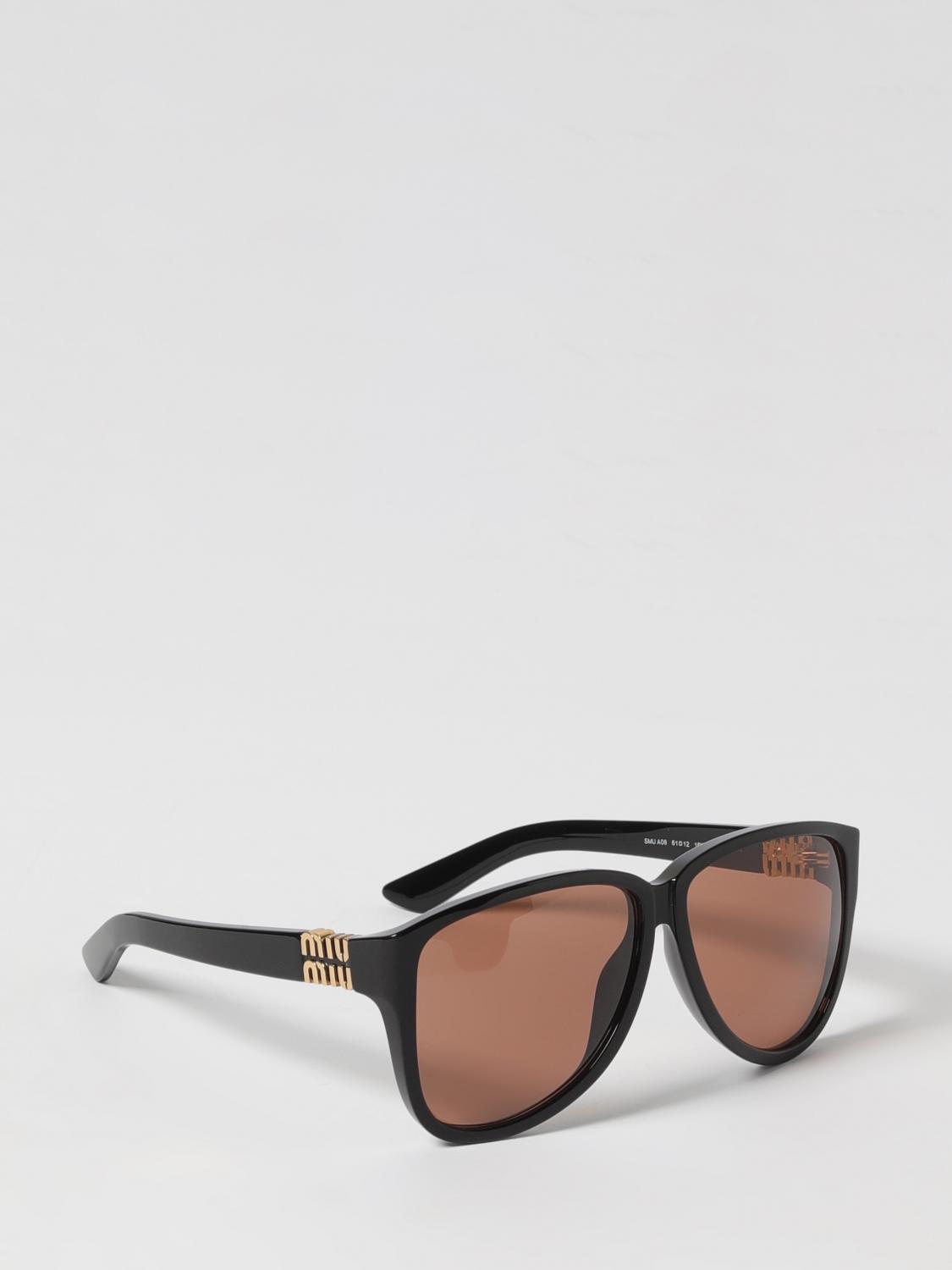 woman's sunglasses