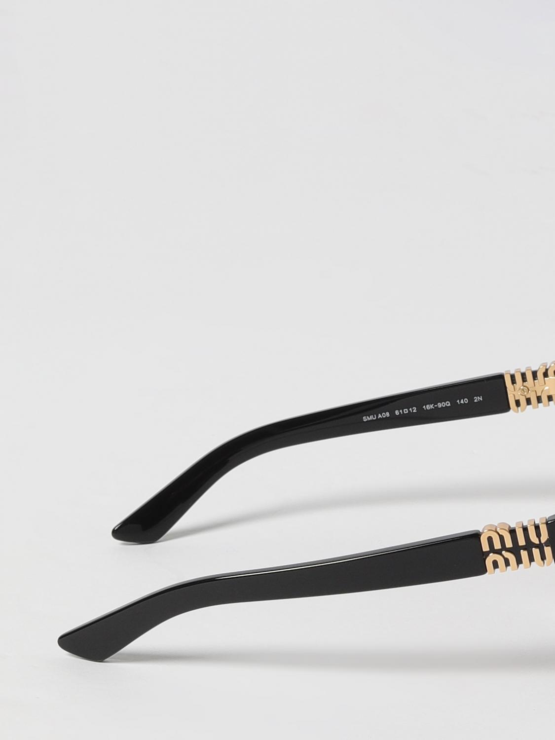 woman's sunglasses