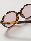 woman's sunglasses