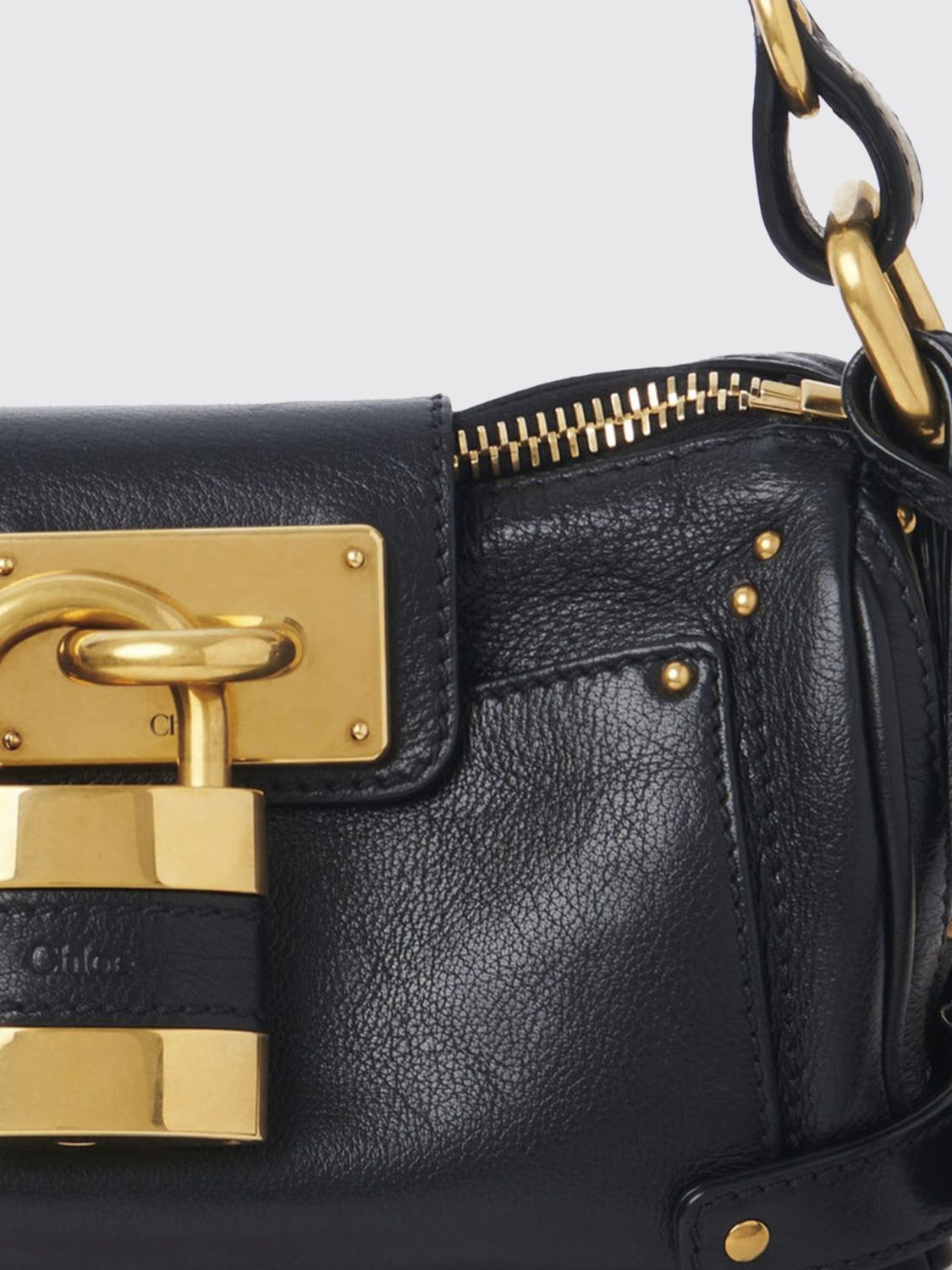 woman's mini bag chloé