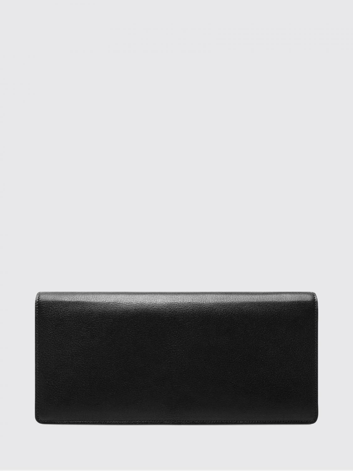 woman's shoulder bag