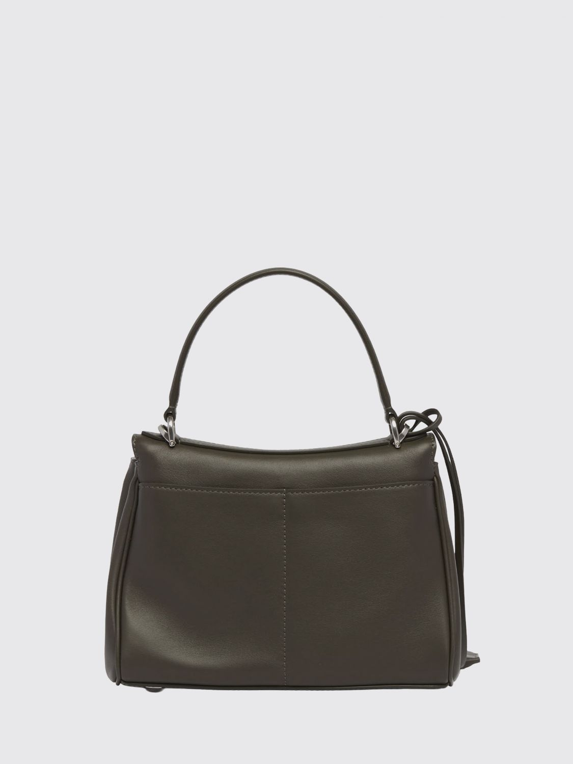 woman's shoulder bag