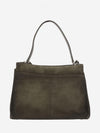 woman's shoulder bag