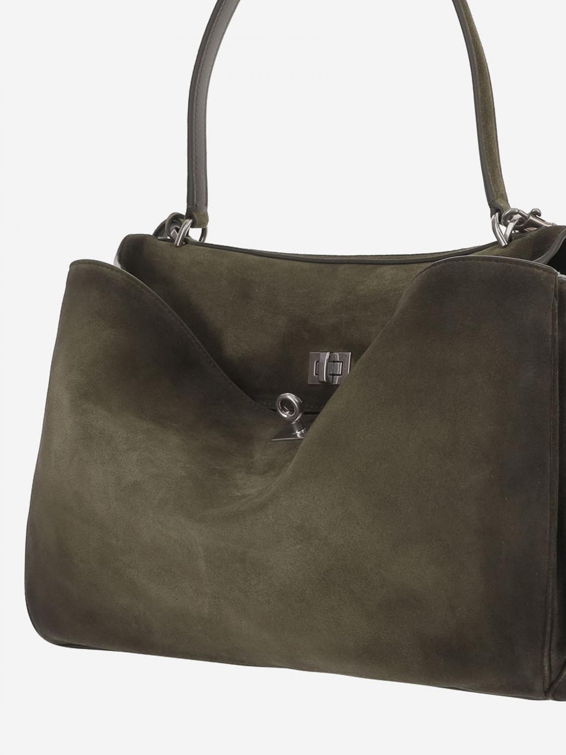woman's shoulder bag