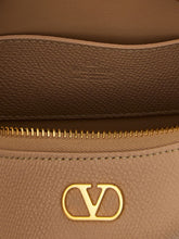 VALENTINO GARAVANI OS woman&