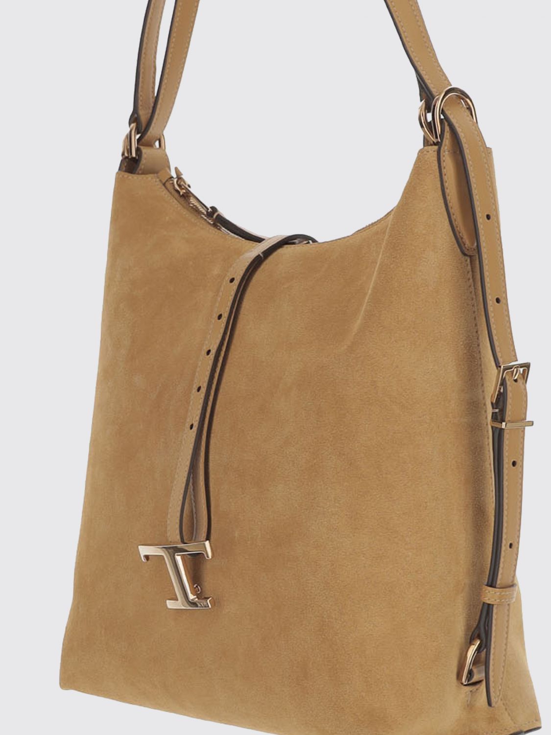 woman's shoulder bag