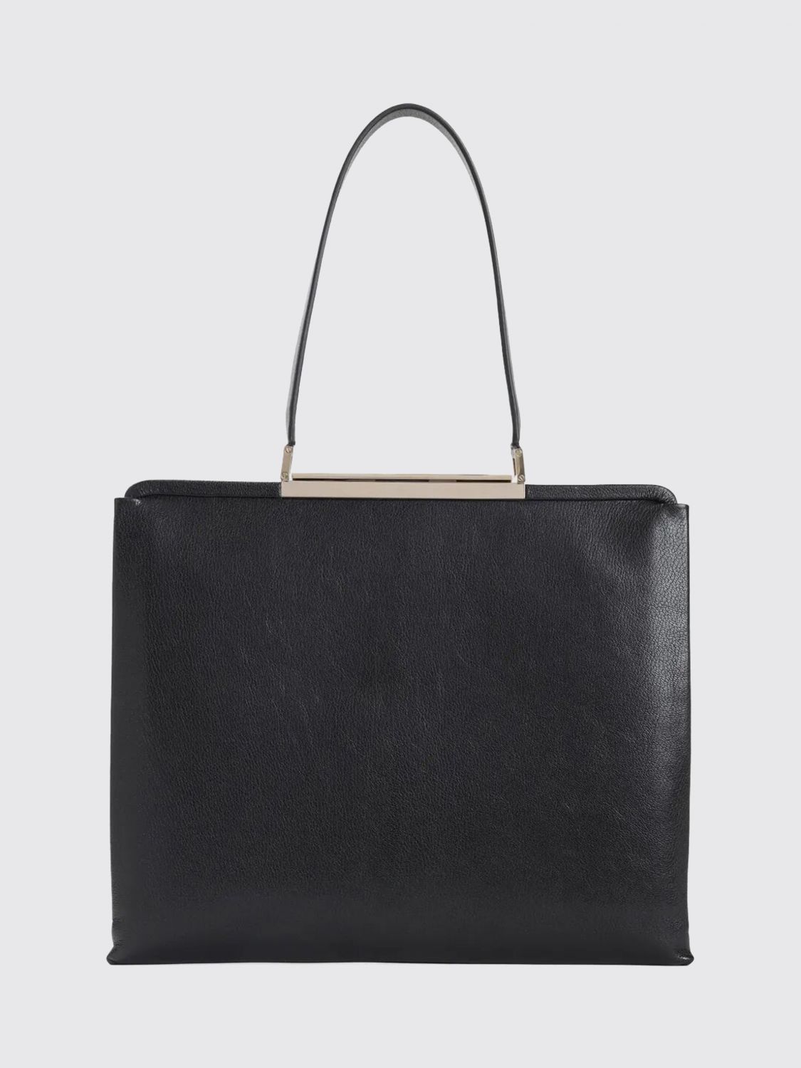 woman's shoulder bag