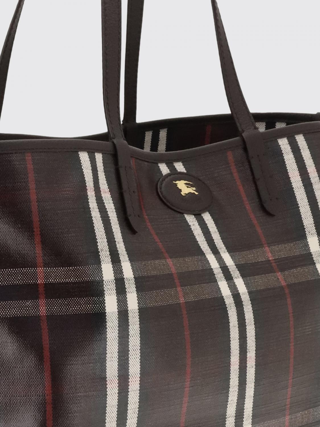 woman's shoulder bag
