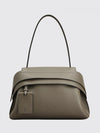 woman's shoulder bag