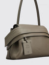woman's shoulder bag