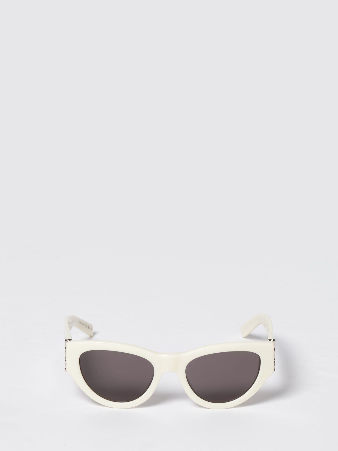 woman's sunglasses