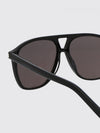 woman's sunglasses