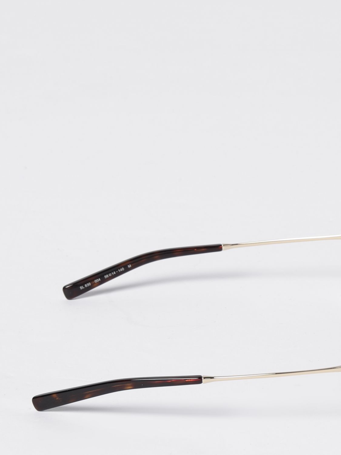 woman's sunglasses