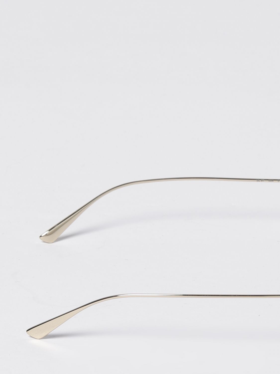 woman's sunglasses